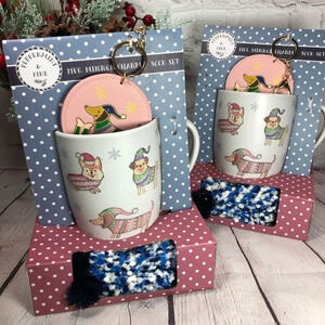 Nwt Peppermint & Pine dachshund mug with key chain charm and socks